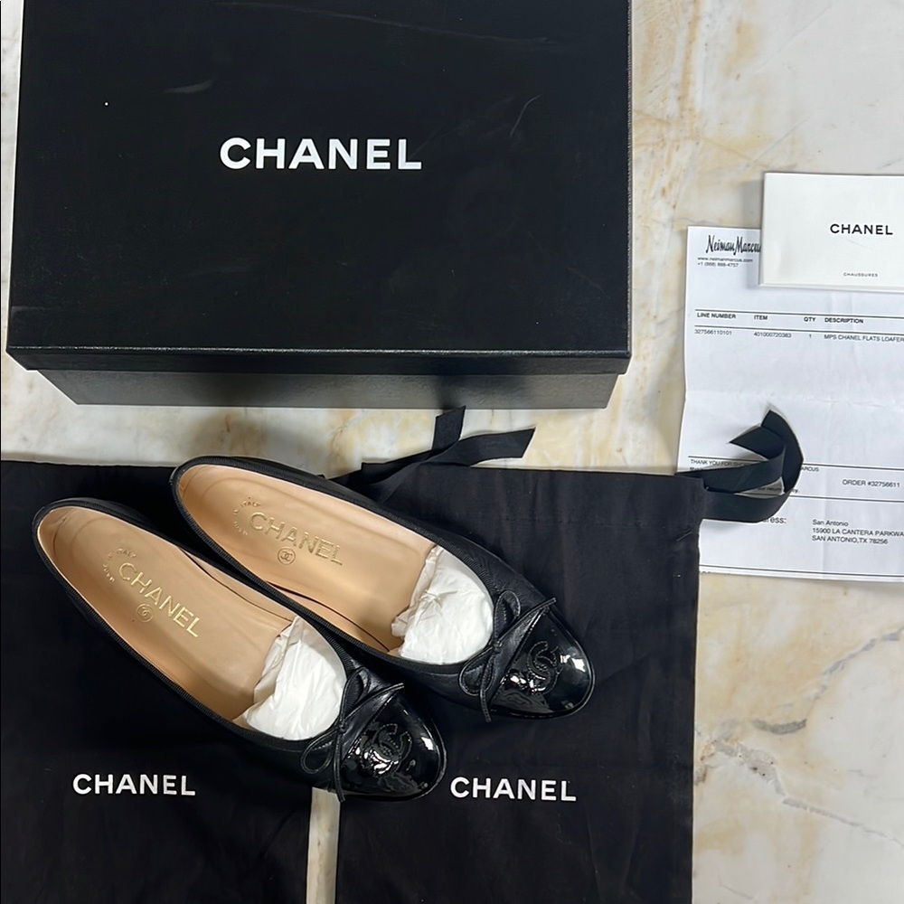 CHANEL Black Leather & Patent Cap-Toe Ballet Flats - Picture 10 of 11